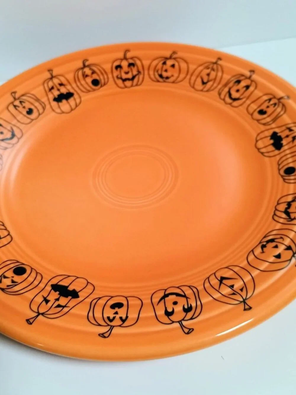 Fiesta Carson's Jack o Lanterns Plate in Tangerine Halloween Pumpkins Set of 4